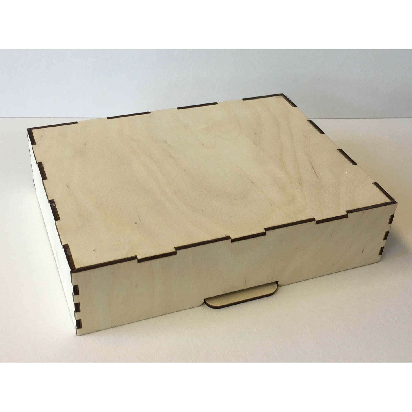 Holzkiste mit Deckel Holzbox www.modellbau.store