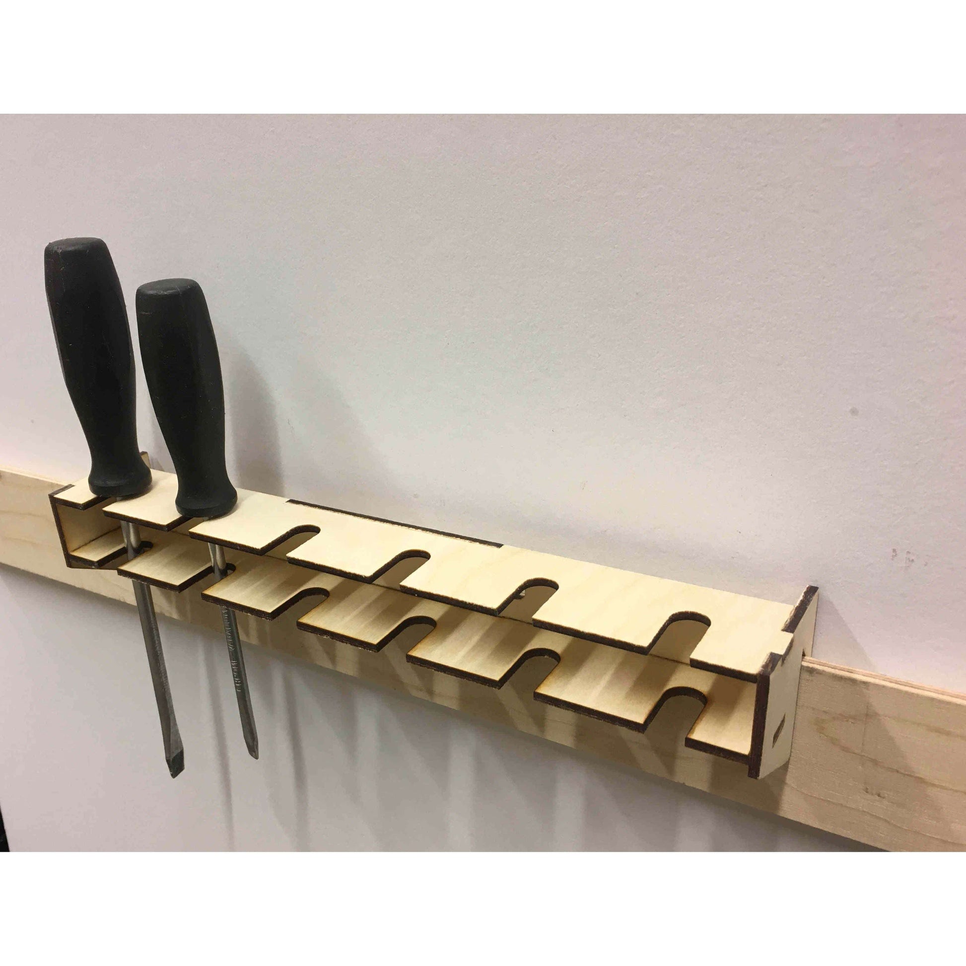 Schraubendreher-Halter für Küpper Skadis Pegboard www.modellbau.store